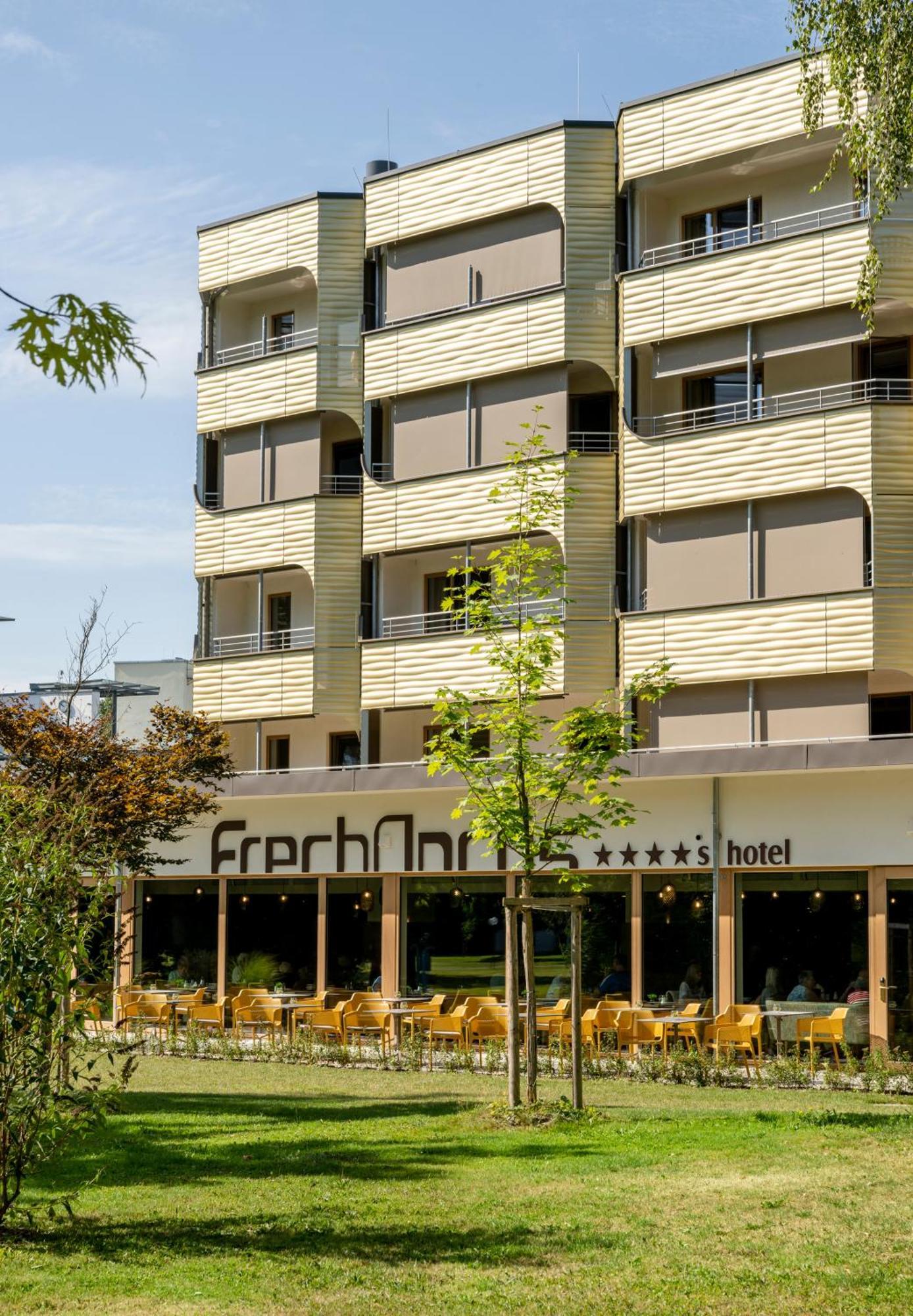 Hotel Frechdachs Bad Füssing Esterno foto